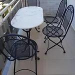 Hama Komunela Mit Garten Und Stellplatz By Interhome * أوماغ